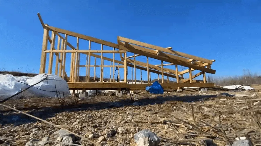 At this stage I was using a hand winch to test this, the electric hoist came later