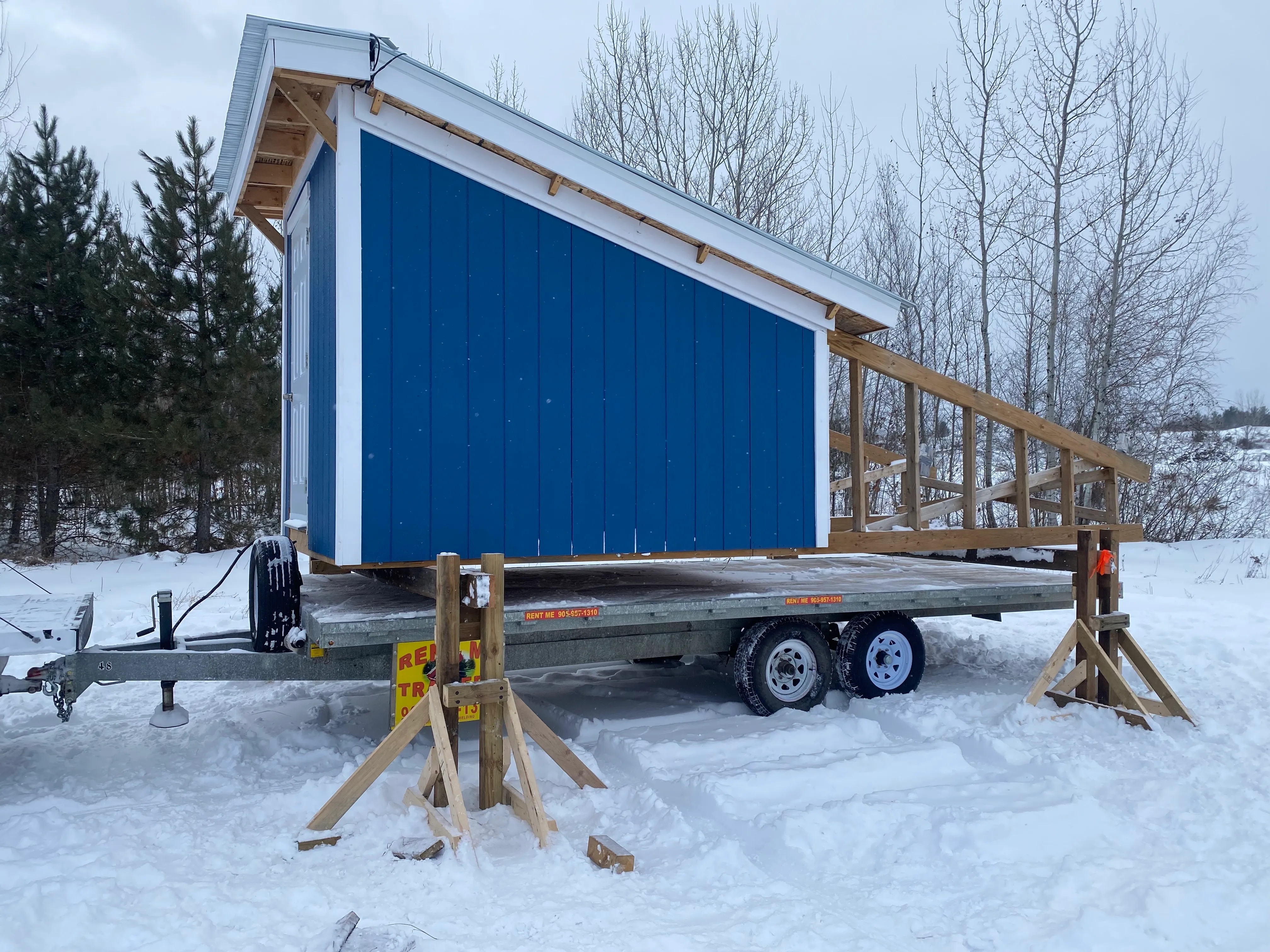 4:00pm: With the trailer oriented properly, we just had to strap everything down, clean up and get on the road. We installed eyebolts in the frame of the observatory to attach ratchet straps on, allowing us to secure the structure down.